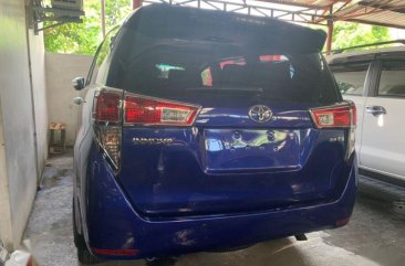 Blue Toyota Innova 2017 for sale in Automatic