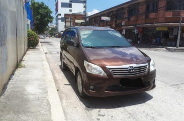 Brown Toyota Innova 2014 Manual Diesel for sale in Quezon City