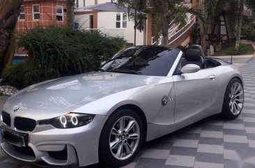 Selling 2nd Hand Bmw Z4 2004 in Quezon City