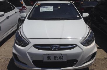 Sell White 2016 Hyundai Accent at Manual Diesel at 30000 km in Quezon City