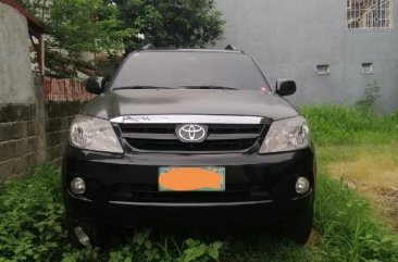 Selling 2nd Hand Toyota Fortuner 2006 in Manila