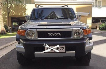 Selling Silver Toyota Fj Cruiser 2015 at Gasoline Automatic