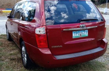 Selling 2nd Hand Kia Carnival 2010 in Silang