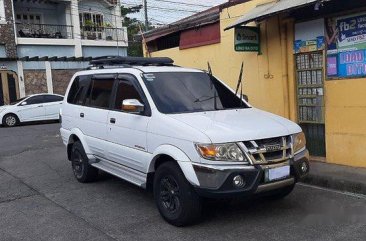 Selling White Isuzu Sportivo 2010 Automatic Diesel at 115000 km