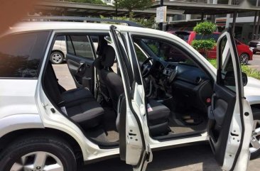 Selling Toyota Rav4 Automatic Gasoline in Talisay