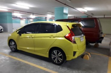 2nd Hand Honda Jazz 2015 for sale in Quezon City