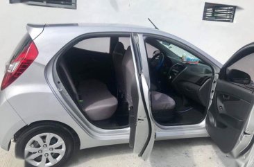 Selling 2nd Hand Hyundai Eon 2017 in Manila