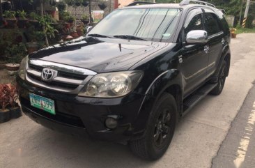 2nd Hand Toyota Fortuner 2008 Automatic Diesel for sale in Victoria