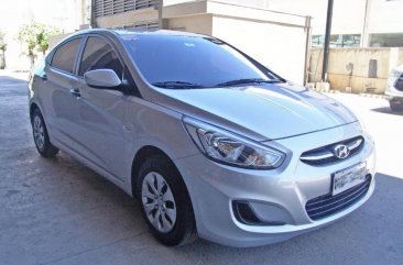 Selling 2nd Hand Hyundai Accent 2017 Automatic Gasoline at 11000 km in Mandaue