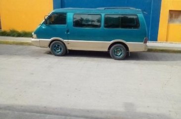 Selling 2nd Hand Kia Besta 2005 Van at 30000 km in Alcantara