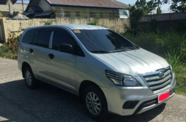 2nd Hand Toyota Innova 2015 Manual Diesel for sale in Tarlac City