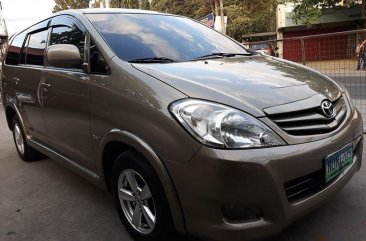 Sell Beige 2010 Toyota Innova at 66000 km in Manila