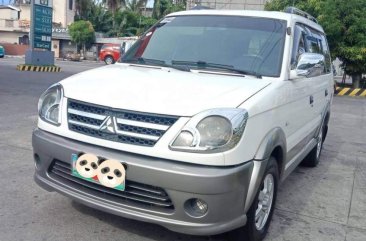 Selling Used Mitsubishi Adventure 2011 in Daraga