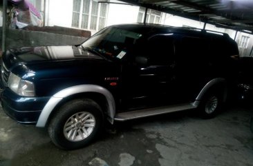 Selling Used Ford Everest 2004 Manual Diesel at 110000 km in Bacoor