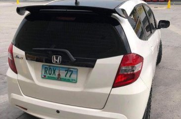 2nd Hand Honda Jazz 2012 at 70000 km for sale in Quezon City