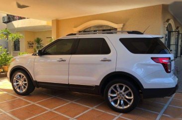 Selling Used Ford Explorer 2014 in Makati