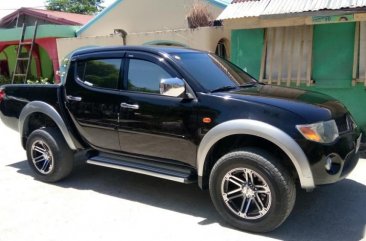 Selling Mitsubishi Strada 2008 Manual Diesel in Butuan