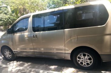 Selling 2nd Hand Hyundai Grand Starex 2010 in Bacoor