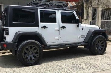 Selling Jeep Wrangler 2016 Automatic Gasoline in Quezon City