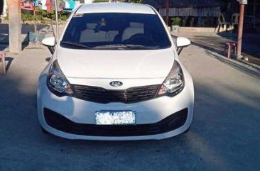 Sell White 2012 Kia Rio in General Salipada K. Pendatun