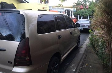 2nd Hand Toyota Innova 2005 for sale in Quezon City