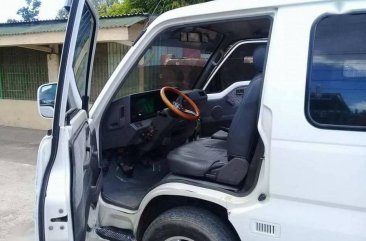 Sell 2nd Hand 2005 Nissan Urvan Escapade at 130000 km in Olongapo