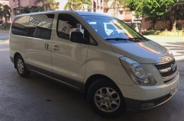 Selling Hyundai Grand Starex 2009 Manual Diesel in Quezon City