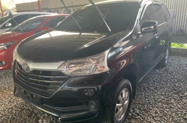 Selling Black Toyota Avanza 2017 in Quezon City