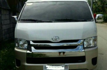 Selling Used Toyota Grandia 2018 in Quezon City