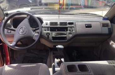 Selling 2nd Hand Toyota Revo 2003 in Mandaluyong