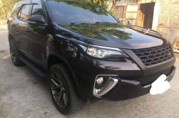 2nd Hand Toyota Fortuner 2017 Automatic Gasoline for sale in Makati