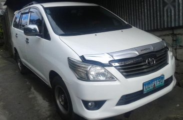 Selling 2nd Hand Toyota Innova 2013 Manual Diesel at 70000 km in Baguio