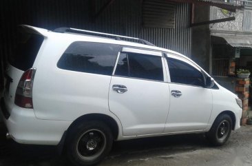 Selling 2nd Hand Toyota Innova 2013 Manual Diesel at 70000 km in Baguio