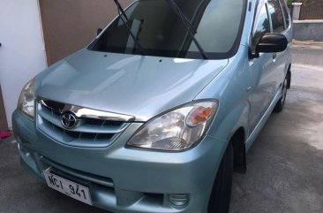 Selling 2nd Hand Toyota Avanza 2009 in Cabuyao