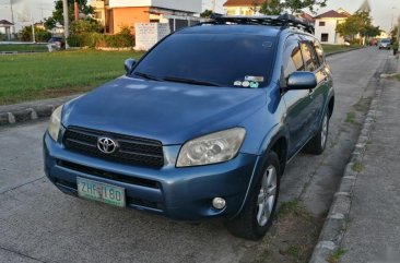 Selling 2nd Hand Toyota Rav4 2006 at 120000 km in Manila