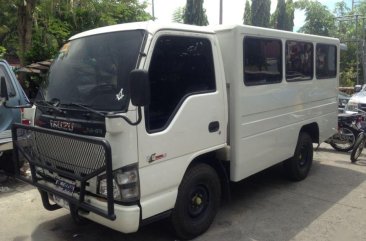 Selling 2nd Hand Isuzu Nhr 2016 Manual Diesel in Manila