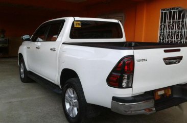 Selling Toyota Hilux 2016 Automatic Diesel in Calamba