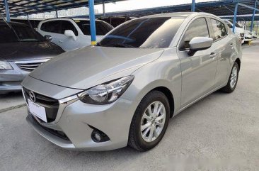 Selling Mazda 2 2016 Automatic Gasoline at 23000 km