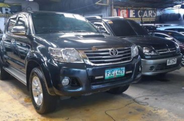 Selling Toyota Hilux 2013 Manual Diesel in Quezon City