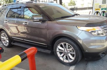 Sell Used 2014 Ford Explorer Automatic Gasoline at 20000 km in Parañaque
