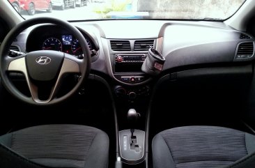 Selling Silver Hyundai Accent 2016 Sedan Automatic Gasoline at 11000 km in Manila