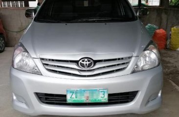 Selling 2nd Hand Toyota Innova 2006 in Angeles