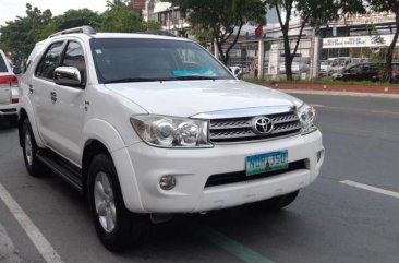 Toyota Fortuner 2011 Automatic Diesel for sale in Quezon City