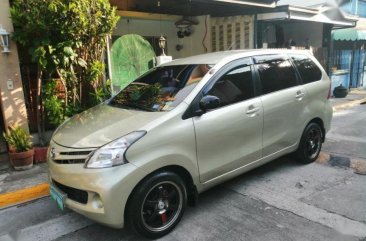 Selling Toyota Avanza 2014 Manual Gasoline in Parañaque