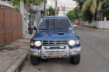 Selling Blue Mitsubishi Pajero 2000 Automatic Diesel in Marikina