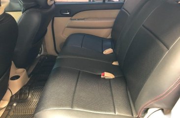 2nd Hand Ford Everest 2012 for sale in Quezon City