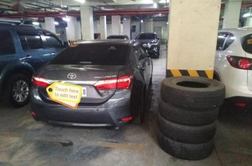 Sell 2nd Hand 2017 Toyota Corolla Altis Automatic Gasoline in Quezon City