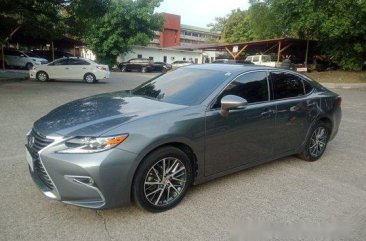 Grey Lexus Es 350 2018 at 13000 km for sale in Pasig