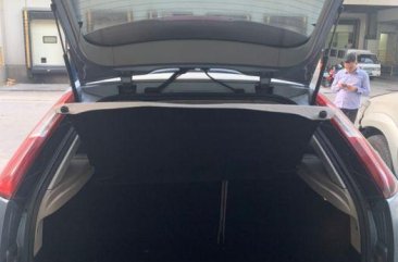 Selling 2009 Ford Focus Hatchback for sale in Makati