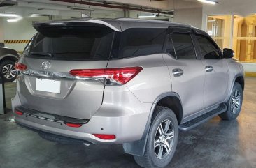Selling 2nd Hand Toyota Fortuner 2017 in Quezon City
